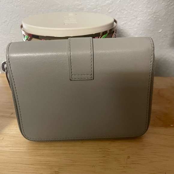 Yves Saint Laurent Gray wallet - Picture 2 of 9